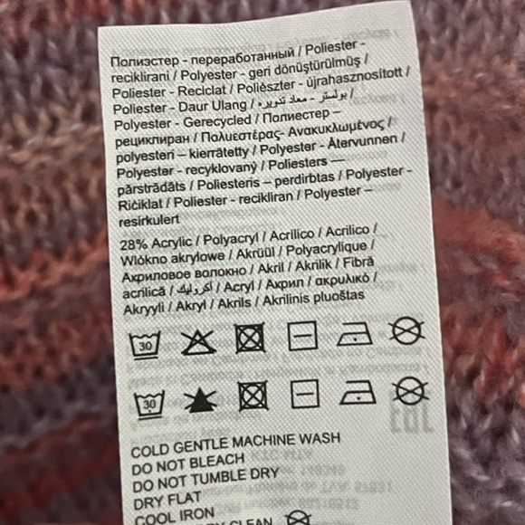 Pink and purple comfy cropped sweater - Picture 4 of 6